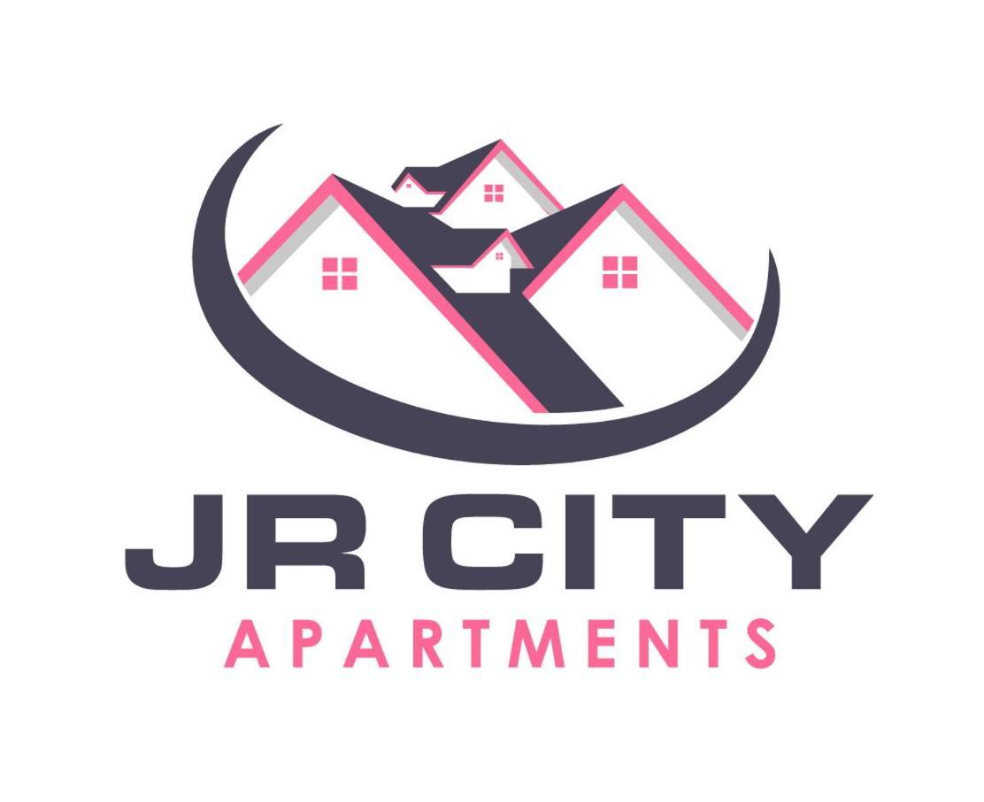וינה Central & Affordable By Jr City Apartments מראה חיצוני תמונה